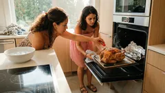 Turkey Done Yet? The 165°F Rule and the Thermometer Spots Most People Miss