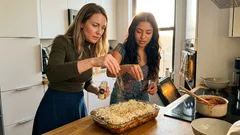 Few people know: a quick sprinkle on the top cheese layer gives baked lasagna garlic-bread vibes